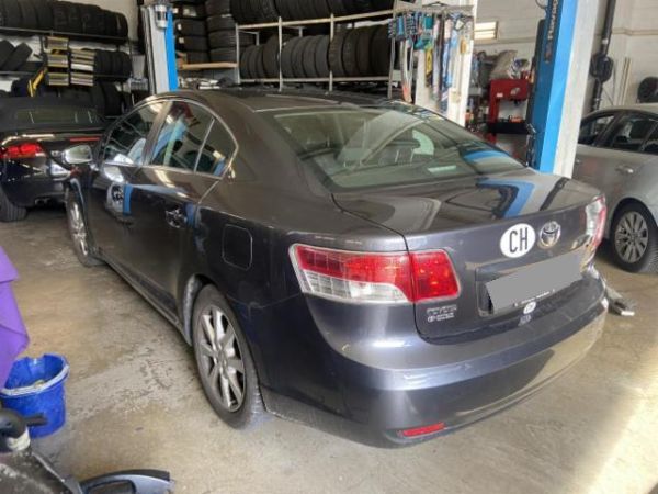 Toyota 2.0 VMa Sol MdS Avensis Sedan [SC]