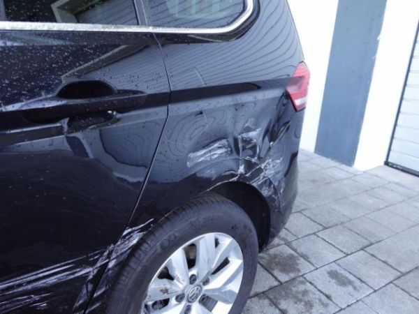 VW 1.4 TSI Comfortline DSG Touran [SC]