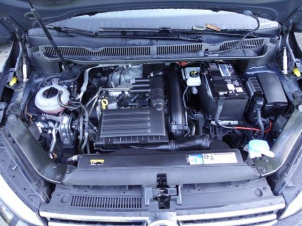 VW 1.4 TSI Comfortline DSG Touran [SC]