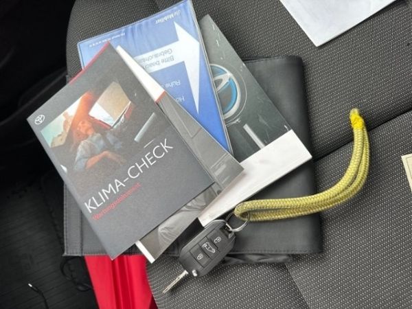 Toyota Kasten Active L1 50KWH PROACE CITY Van [SC]
