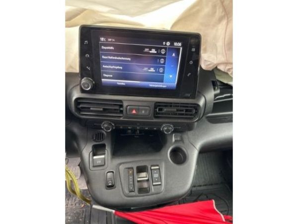 Toyota Kasten Active L1 50KWH PROACE CITY Van [SC]
