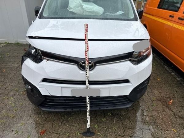 Toyota Kasten Active L1 50KWH PROACE CITY Van [SC]