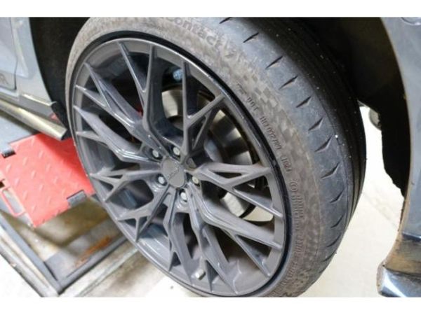 VW 2.0 TSI GTI TCR DSG Golf VII [SC]