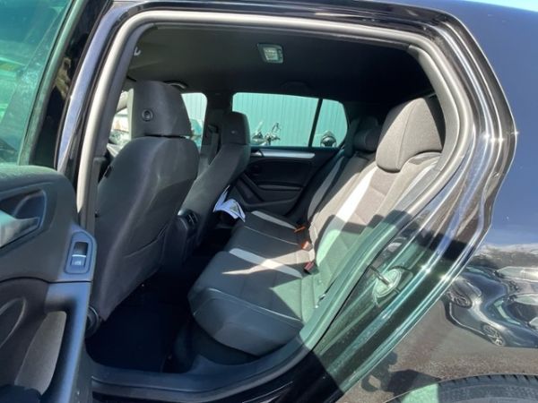VW 2.0 TSI R DSG 4motion Golf VI [SC]