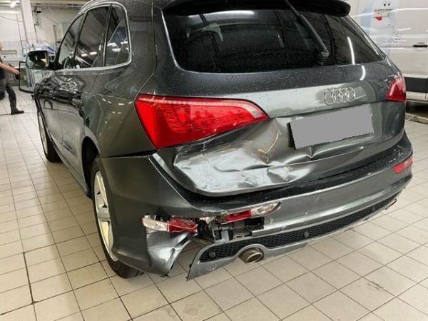 Audi 3.0 V6 TDI quattro STronic Q5 [SC]