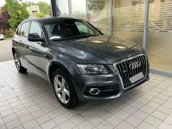 Audi 3.0 V6 TDI quattro STronic Q5 [SC]