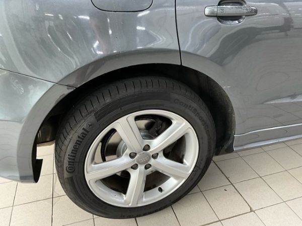 Audi 3.0 V6 TDI quattro STronic Q5 [SC]