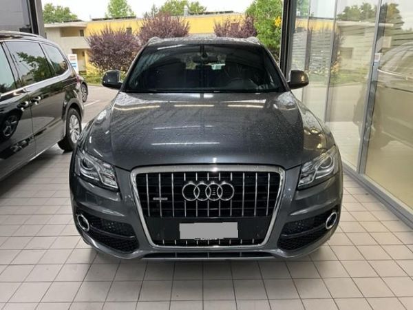 Audi 3.0 V6 TDI quattro STronic Q5 [SC]