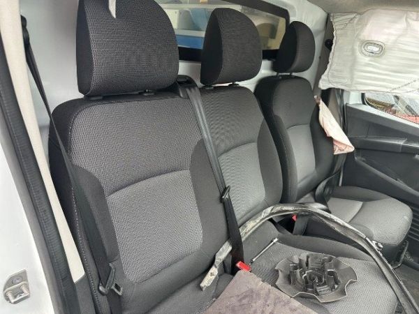 Renault 2.0 dCi Trafic [SC]