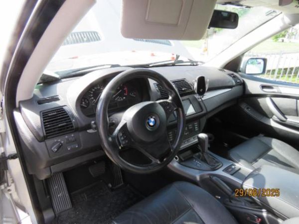 BMW 3.0d X5 E53 [SC]