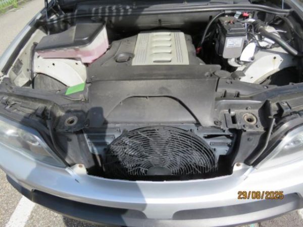 BMW 3.0d X5 E53 [SC]
