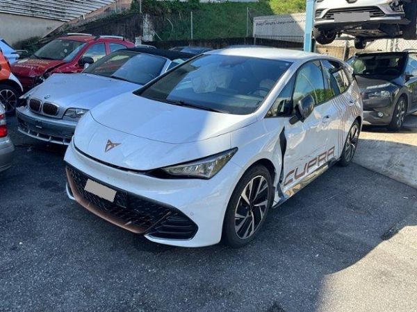 CUPRA Electric Born [SC]
