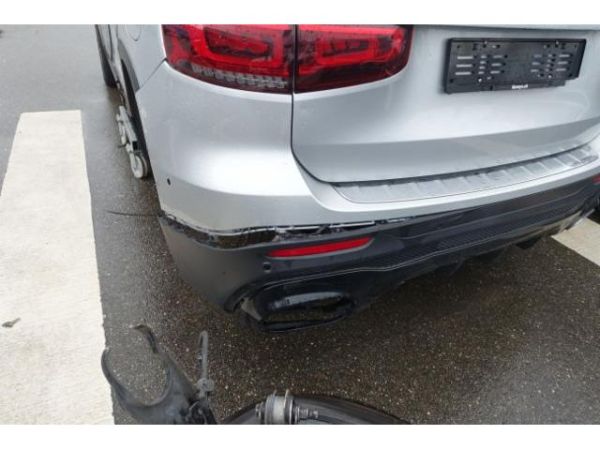 MercedesBenz  GLB 250 AMG Line 4 MATIC 8GTronic GLBKLASSE 247 7PL Mod. 2019 [SC]