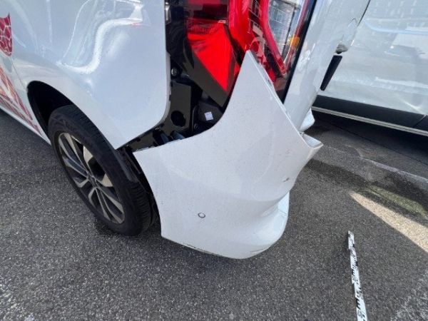 Renault 1.3 TCe 130 techno Kangoo Kombi [SC]