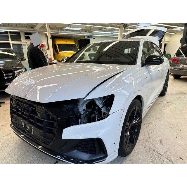 Audi TIPTRONIC Q8 50 TDI QUATTRO [SC]