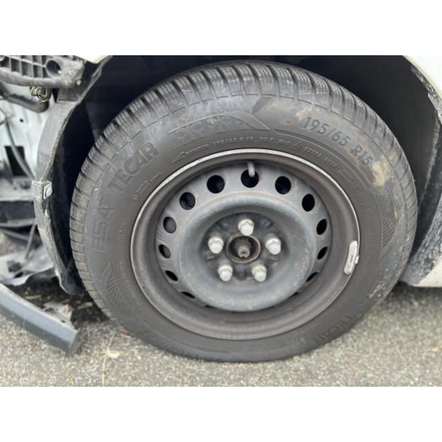 Toyota 1.8 HSD Linea Luna Auris [SC]