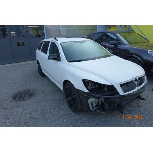 Skoda 2.0 TDI RS DSG Octavia Combi [SC]