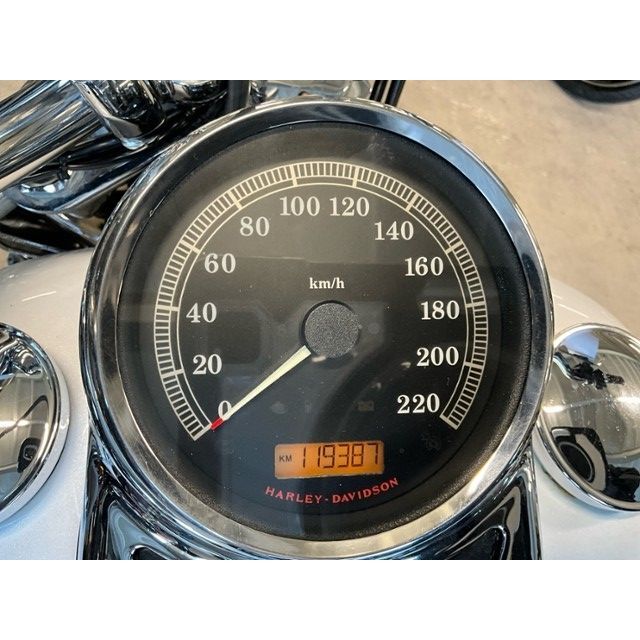 HarleyDavidson Softail Classic ABS FLSTC 1690 Heritage [SC]