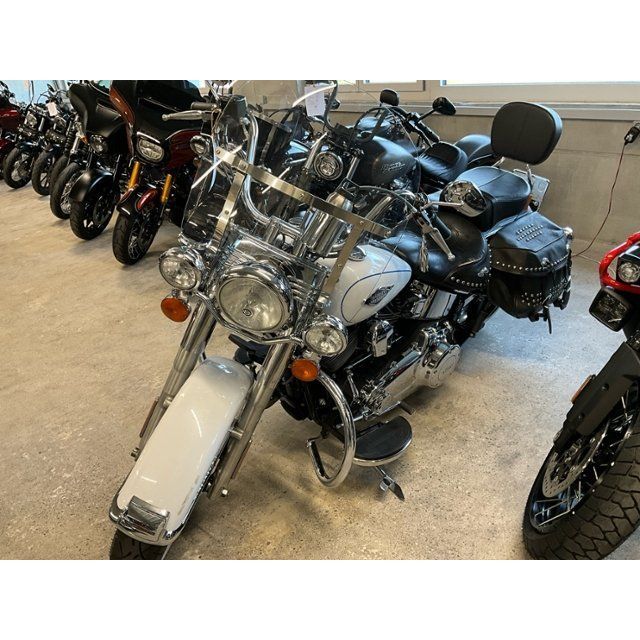HarleyDavidson Softail Classic ABS FLSTC 1690 Heritage [SC]