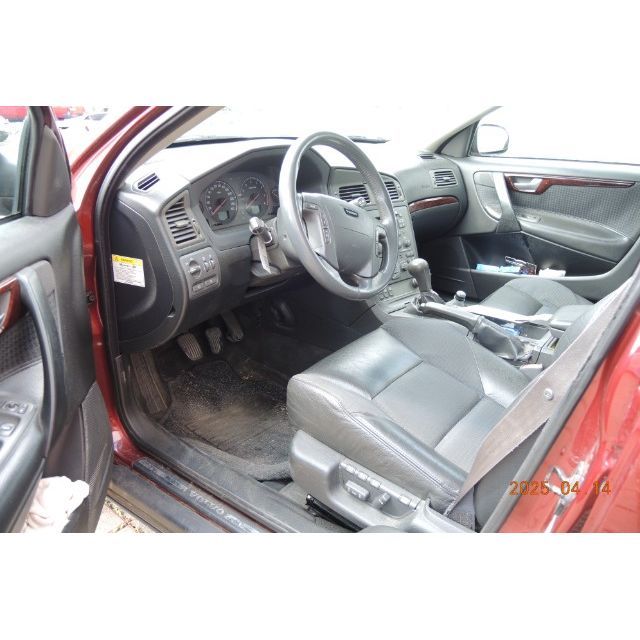Volvo 2.4 T V70 Kombi [SC]