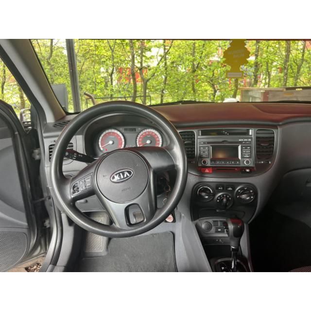 Kia 1.6 CVVT Spirit Rio [SC]